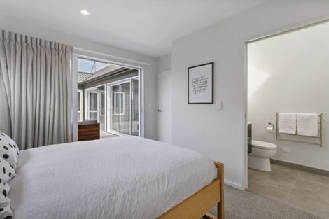 Photo of property in 9 Parachute Crescent, Papakura, 2110