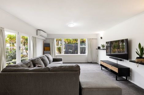 Photo of property in 5 Sutton Crescent, Hillcrest, Hamilton, 3216