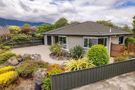 Photo of property in 21 Coleridge Place, Stoke, Nelson, 7011