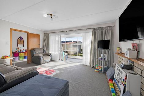 Photo of property in 52a Dixon Avenue, Hawera, 4610