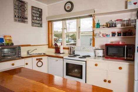 Photo of property in 5 Farmar Street, Mayfield, Blenheim, 7201