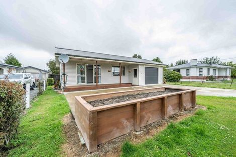 Photo of property in 26 Kent Street, Riversdale, 9776