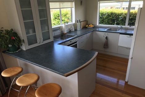 Photo of property in 15 Nukumea Common, Orewa, 0931