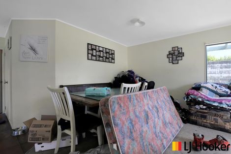 Photo of property in 41 Solveig Place, Randwick Park, Auckland, 2105