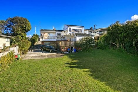 Photo of property in 421 East Coast Road, Mairangi Bay, Auckland, 0630
