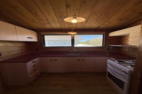 Photo of property in 6 Wisteria Grove, Maungaraki, Lower Hutt, 5010