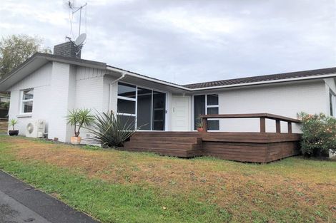 Photo of property in 54 Gibson Road, Dinsdale, Hamilton, 3204