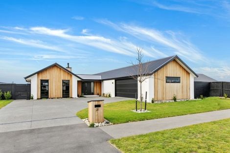 Photo of property in 31 Kingsdowne Drive, West Melton, 7618