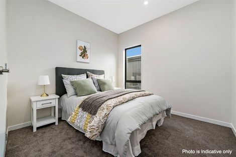 Photo of property in 5 Horokaka Street, Massey, Auckland, 0614