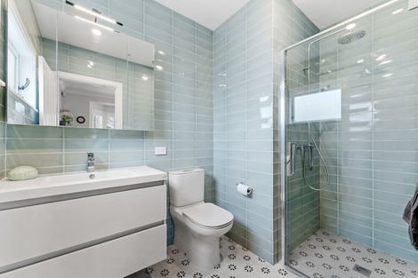 Photo of property in 36 Glengarry Avenue, Manly, Whangaparaoa, 0930