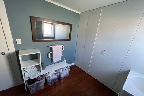 Photo of property in 24 Amaru Road, One Tree Hill, Auckland, 1061