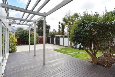 Photo of property in 182 Main North Road, Redwood, Christchurch, 8051
