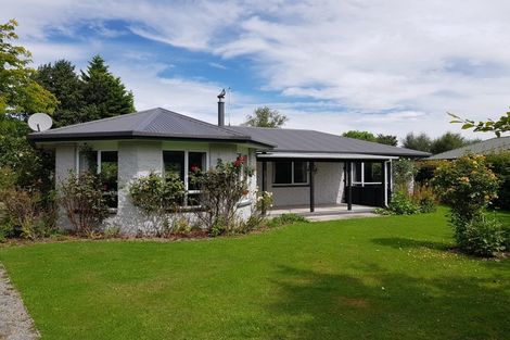Photo of property in 6 Kowhai Street, Oxford, 7430