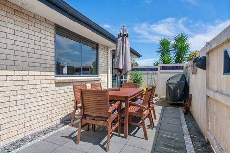 Photo of property in 705 Gloucester Road, Papamoa Beach, Papamoa, 3118