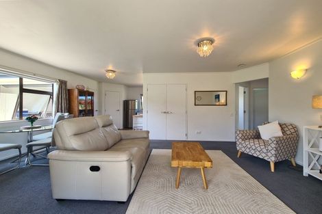 Photo of property in 2 Courthouse Lane, Coromandel, 3506