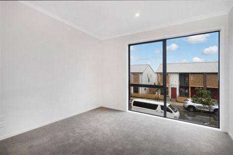 Photo of property in 21 Pukewhero Rise, Westgate, Auckland, 0614