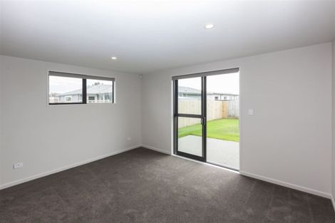 Photo of property in 10 Kingsbridge West, Burwood, Christchurch, 8083