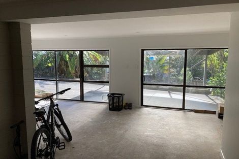 Photo of property in 3 Hilling Street, Titirangi, Auckland, 0604