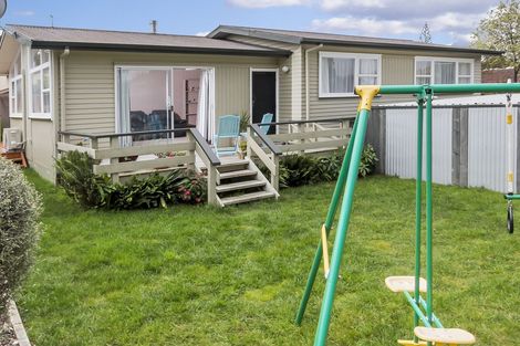 Photo of property in 1/20 La Perouse Street, Botany Downs, Auckland, 2010