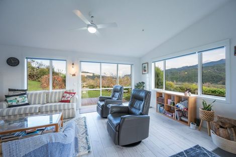 Photo of property in 130 Mytton Heights, Motueka, 7196