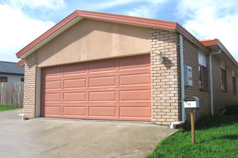 Photo of property in 11 Ali Place, Ranui, Auckland, 0612