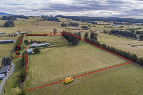 Photo of property in 327 Catherwoods Road, Cust, Rangiora, 7471