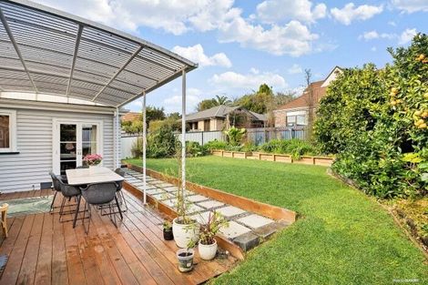 Photo of property in 4 Kakanui Avenue, Hillcrest, Hamilton, 3216