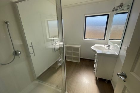 Photo of property in 8 Ian Peter Way, Otaki, 5512