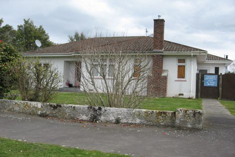 Photo of property in 1 Graham Place, West End, Palmerston North, 4410