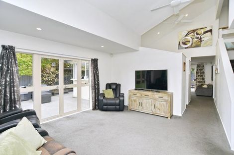 Photo of property in 9 Tangmere Place, Burwood, Christchurch, 8061