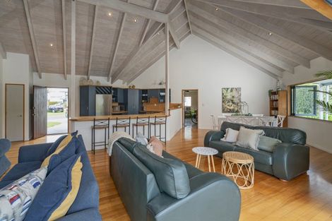 Photo of property in 12 Michelle Lane, Hahei, Whitianga, 3591