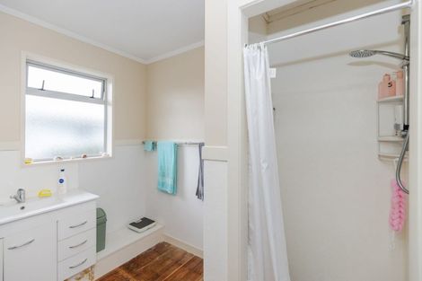 Photo of property in 9 Bremridge Place, Melville, Hamilton, 3206