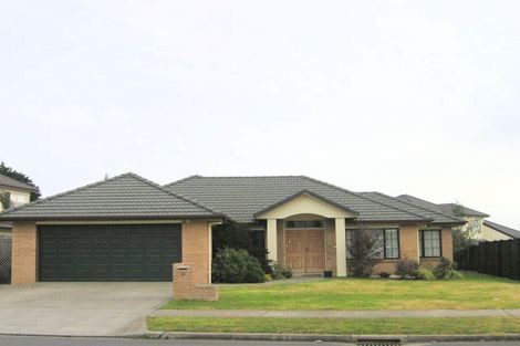 Photo of property in 11 Point View Link, East Tamaki Heights, Auckland, 2016