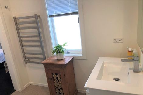 Photo of property in 7 Queens Parade, Devonport, Auckland, 0624