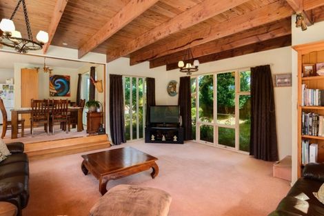 Photo of property in 4 Kamahi Place, Pukehangi, Rotorua, 3015