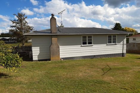 Photo of property in 206 Balmoral Drive, Tokoroa, 3420