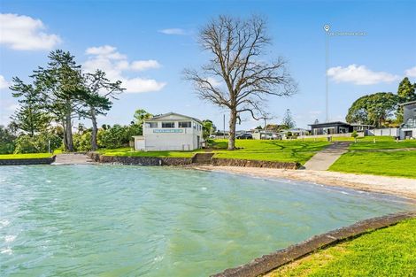 Photo of property in 12b Chapman Road, Te Atatu Peninsula, Auckland, 0610