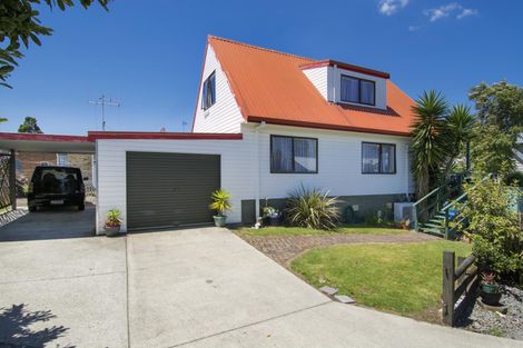 Photo of property in 7 Greenpark Way, Greerton, Tauranga, 3112