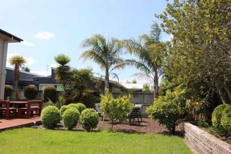 Photo of property in 17 Shalimar Place, Huntington, Hamilton, 3210