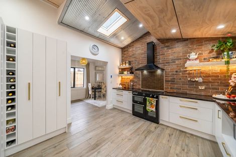 Photo of property in 54 Granville Street, Silverstream, Upper Hutt, 5019