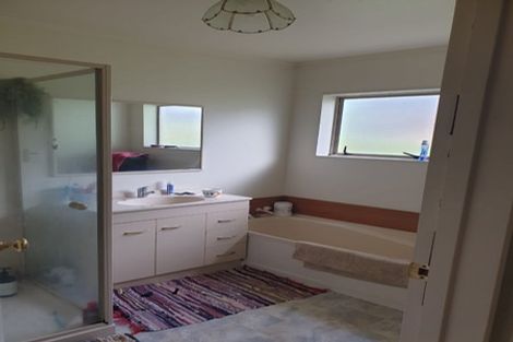 Photo of property in 18 Villa Grove, Paraparaumu, 5032