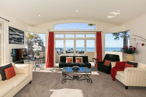 Photo of property in 1b Lincoln Road, Bluff Hill, Napier, 4110