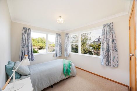 Photo of property in 37 Epsom Road, Hokowhitu, Palmerston North, 4410