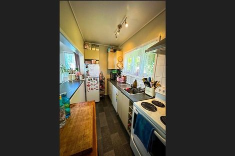 Photo of property in 2/3 Paeroa Street, Newtown, Wellington, 6021