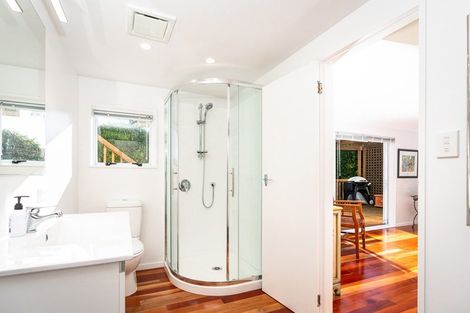 Photo of property in 10 Edgeware Road, Wilton, Wellington, 6012