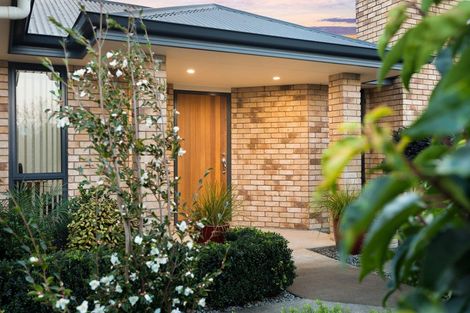 Photo of property in 20 Jasmine Place, Cambridge, 3434