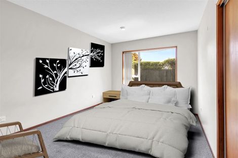 Photo of property in 9 Elmtree Close, Parklands, Christchurch, 8083