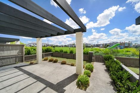 Photo of property in 9 Puninga Lane, Takanini, 2112