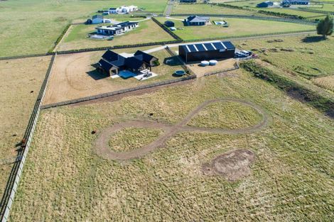 Photo of property in 15 Harvest Lane, Newbury, Feilding, 4775