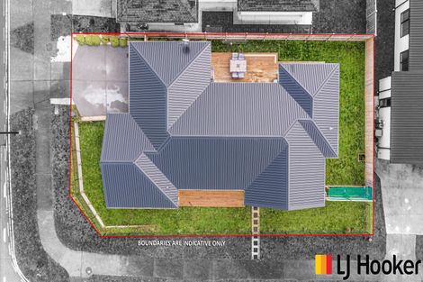 Photo of property in 2 Poutawa Lane, Clarks Beach, 2122